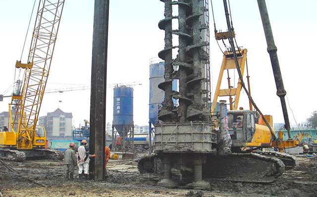 畜禽良种场道路路基注浆加固